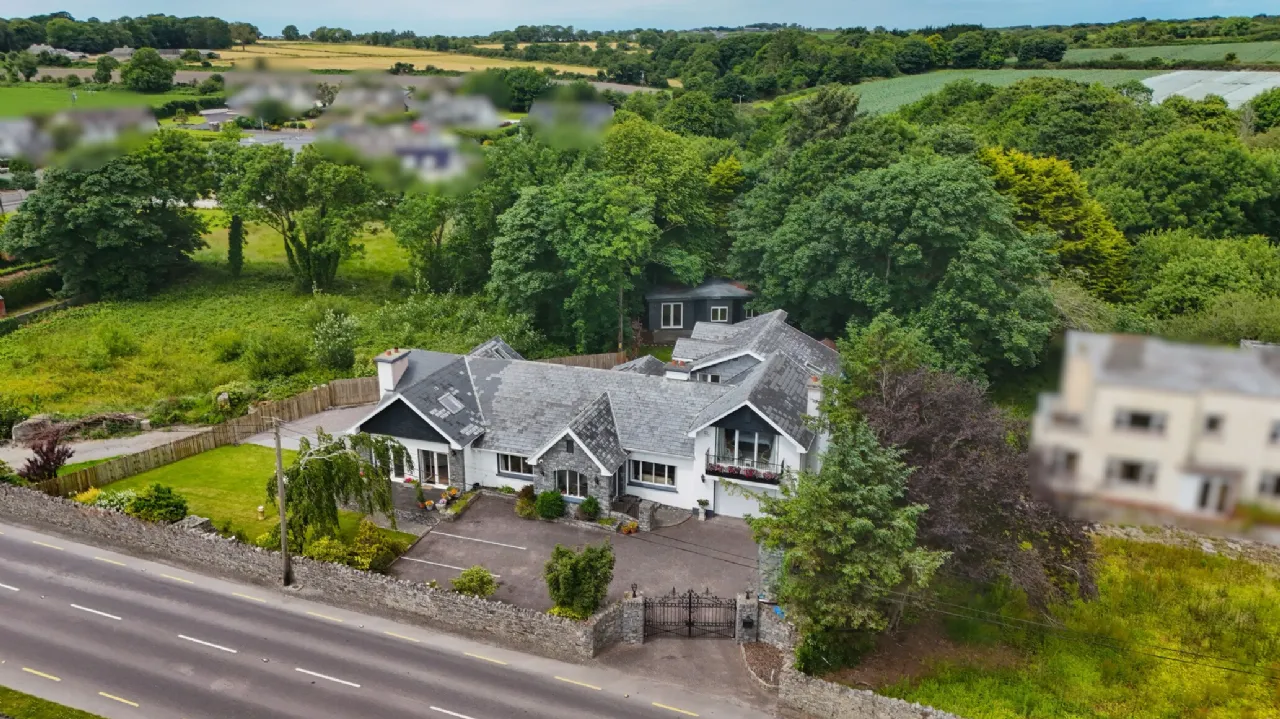 Photo of Woodville, Frogmore, The Spa, Tralee, Co. Kerry, V92 NY7C