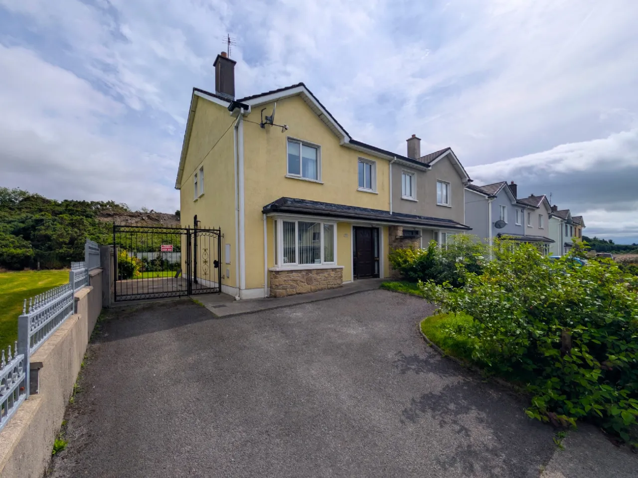 Photo of 44 Barr Na Trimoge, Kilkelly, Co Mayo, F35DV26