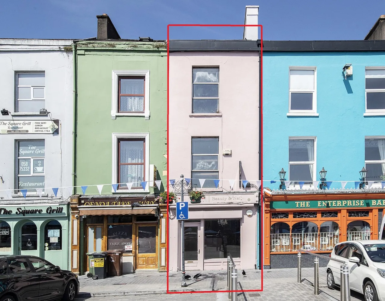 house — Grattan Square