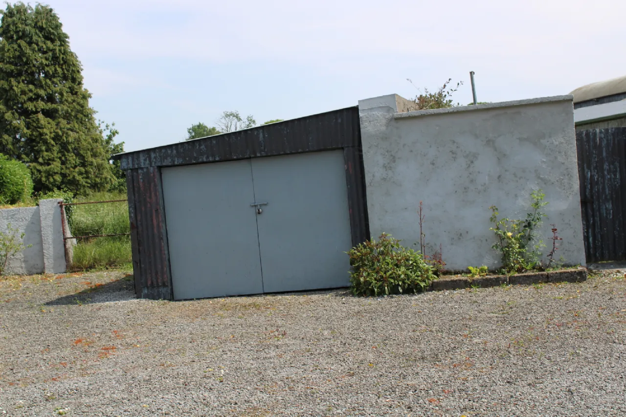 Photo of Temple, Horseleap, Moate, Co  Westmeath, N37W206
