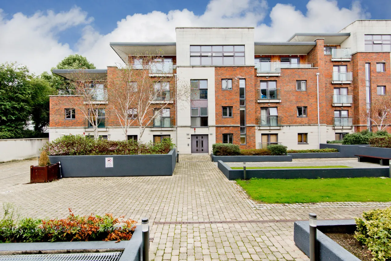 Photo of 35 Hyde Square, South Circular Road,, Dublin 8, D08 TY00