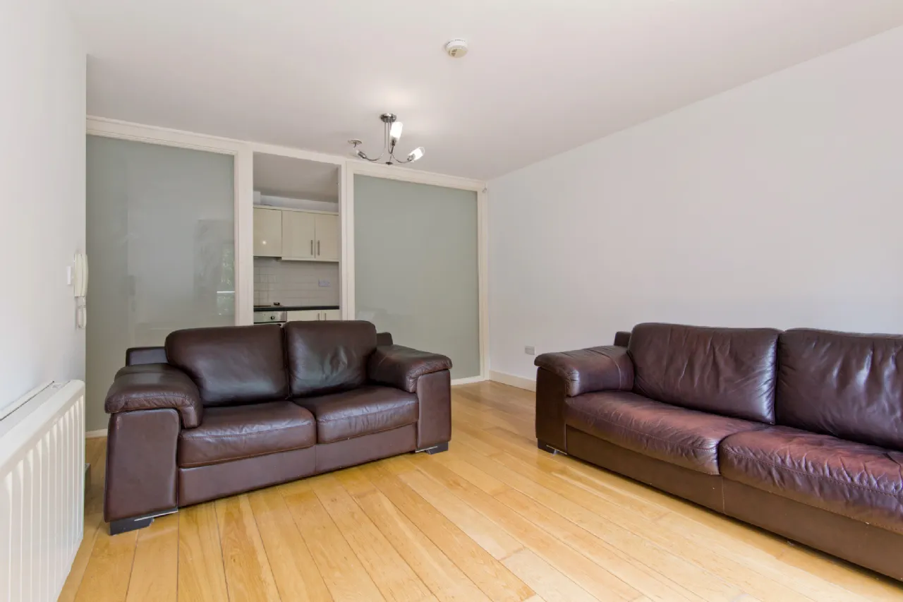 Photo of 35 Hyde Square, South Circular Road,, Dublin 8, D08 TY00