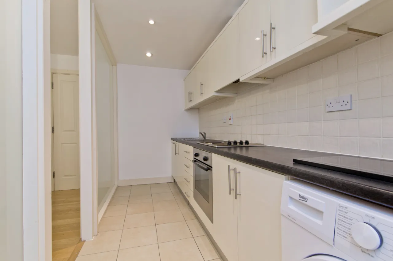 Photo of 35 Hyde Square, South Circular Road,, Dublin 8, D08 TY00