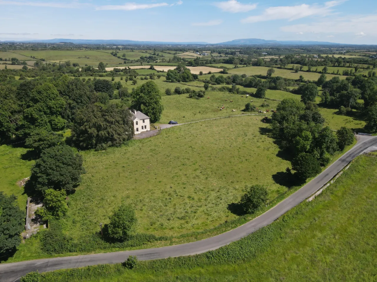 Photo of Parochial House, Carricklom, Hillstreet, Carrick-On-Shannon, Co. Roscommon, N41 VX84