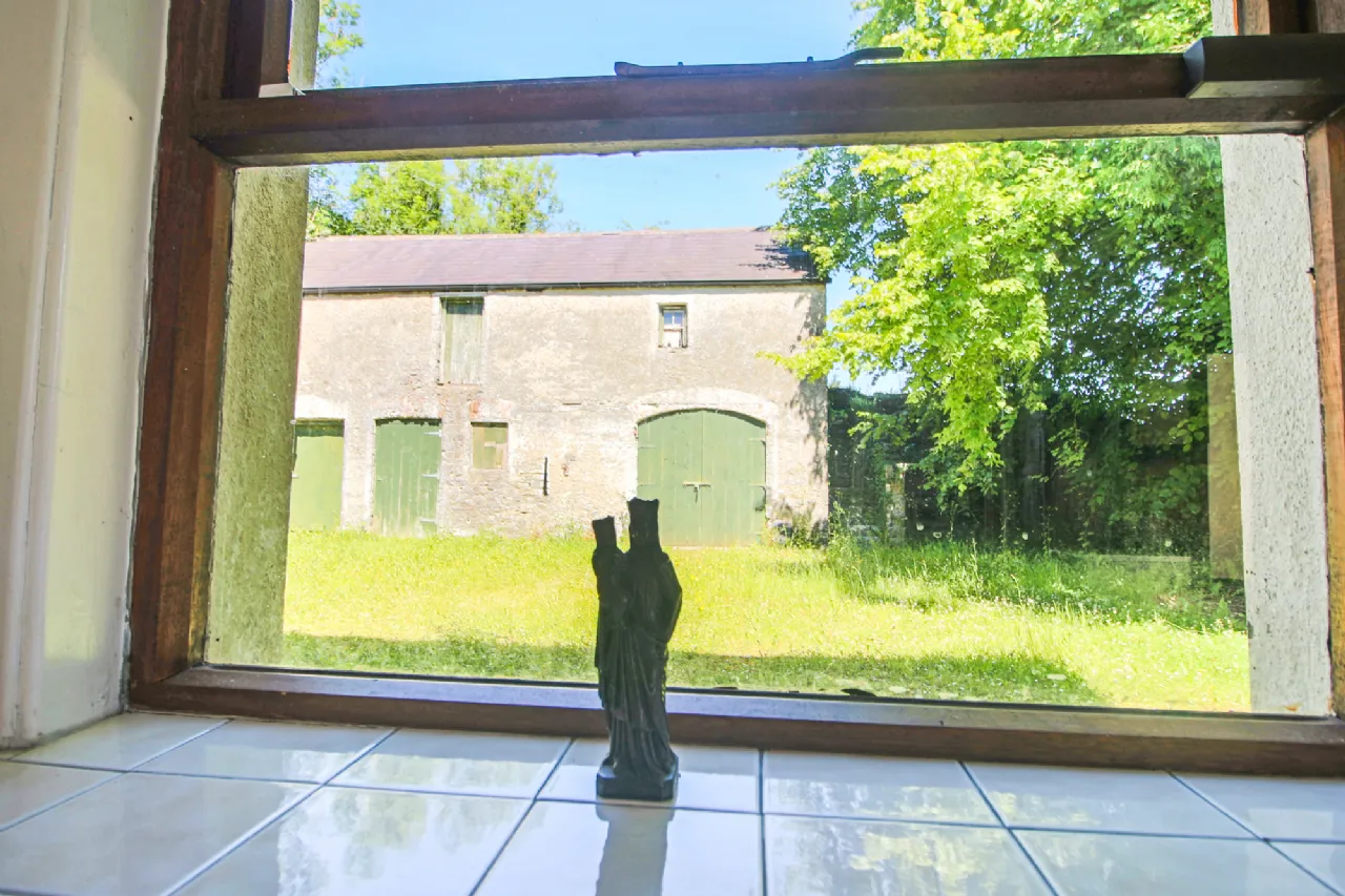 Photo of Parochial House, Carricklom, Hillstreet, Carrick-On-Shannon, Co. Roscommon, N41 VX84