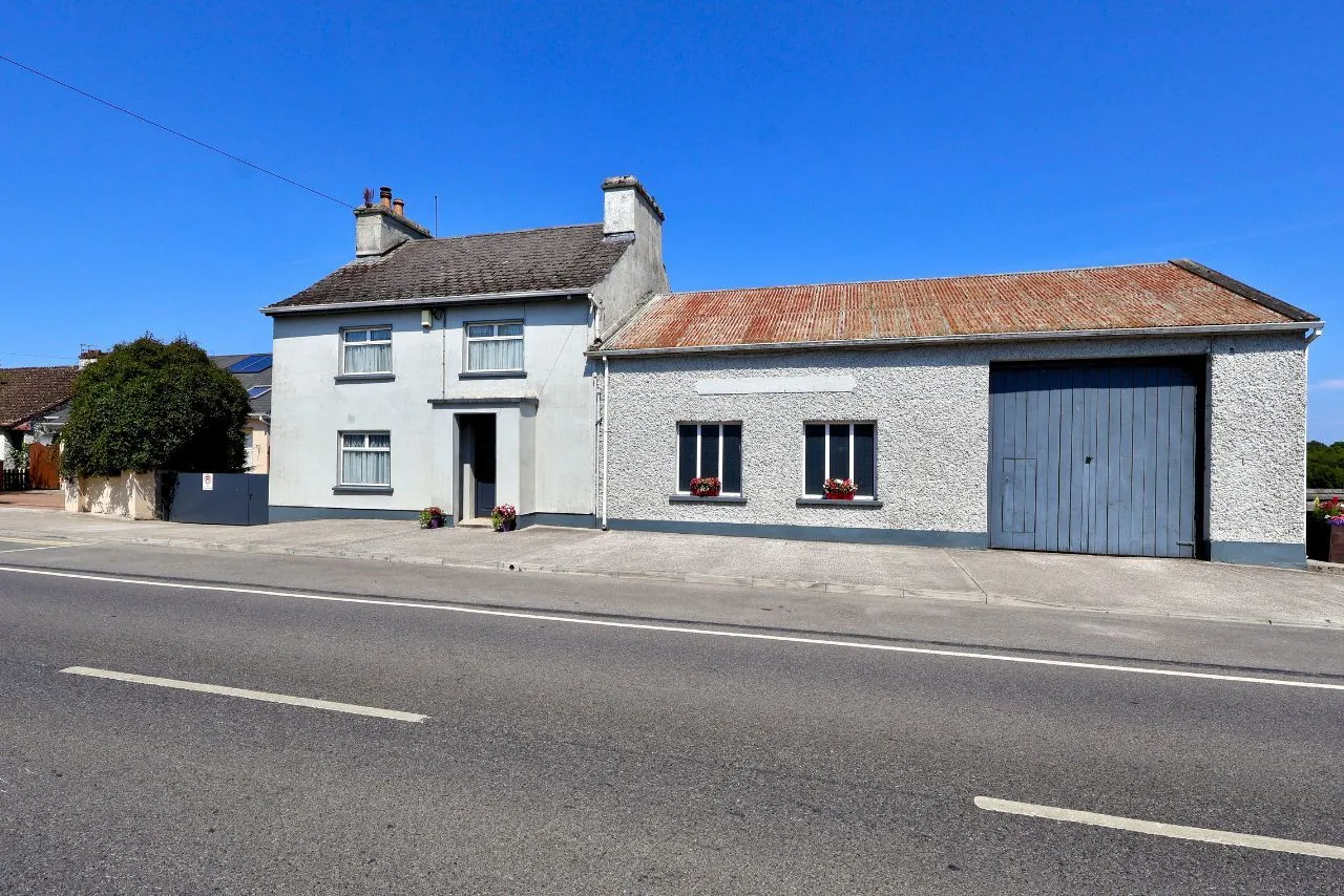 Photo of Two-Storey, Main Street, Shannonbridge, Co. Offaly, N37 HY62