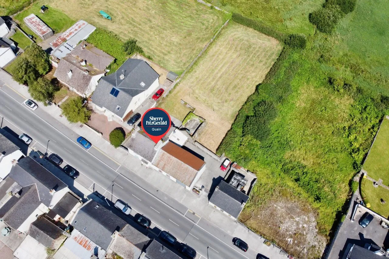 Photo of Two-Storey, Main Street, Shannonbridge, Co. Offaly, N37 HY62
