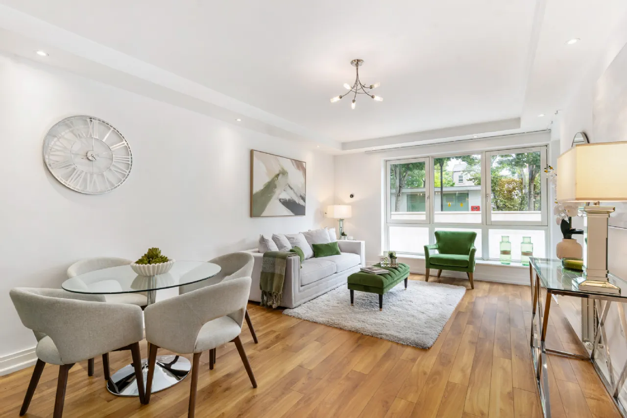 Photo of 1 Shrewsbury Square, Sandymount Avenue, Ballsbridge, Dublin 4, D04 HF29