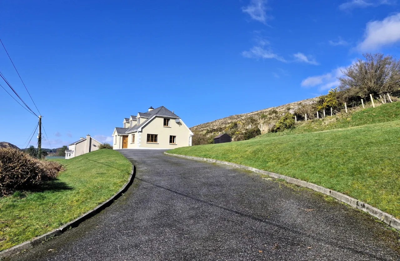 Photo of Coolnoolhill, Kilgarvan, Co. Kerry, V93 F867