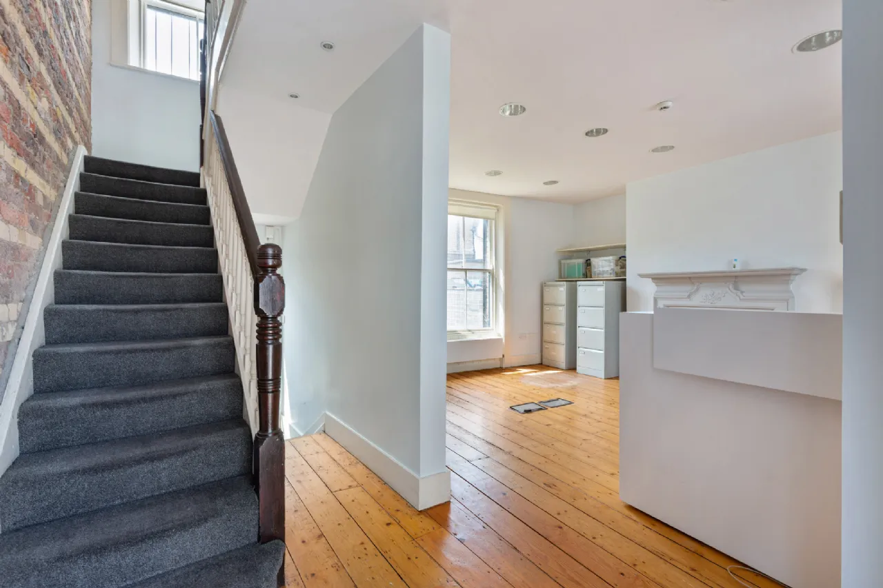Photo of 13 Lower Grand Canal Street, Dublin 2, D02 T268