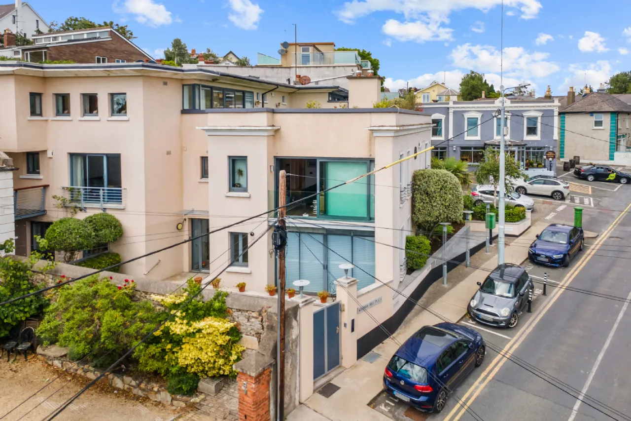 Photo of 3 Killiney Hill Plaza, Killiney Hill Road, Killiney, Co Dublin, A96 R640
