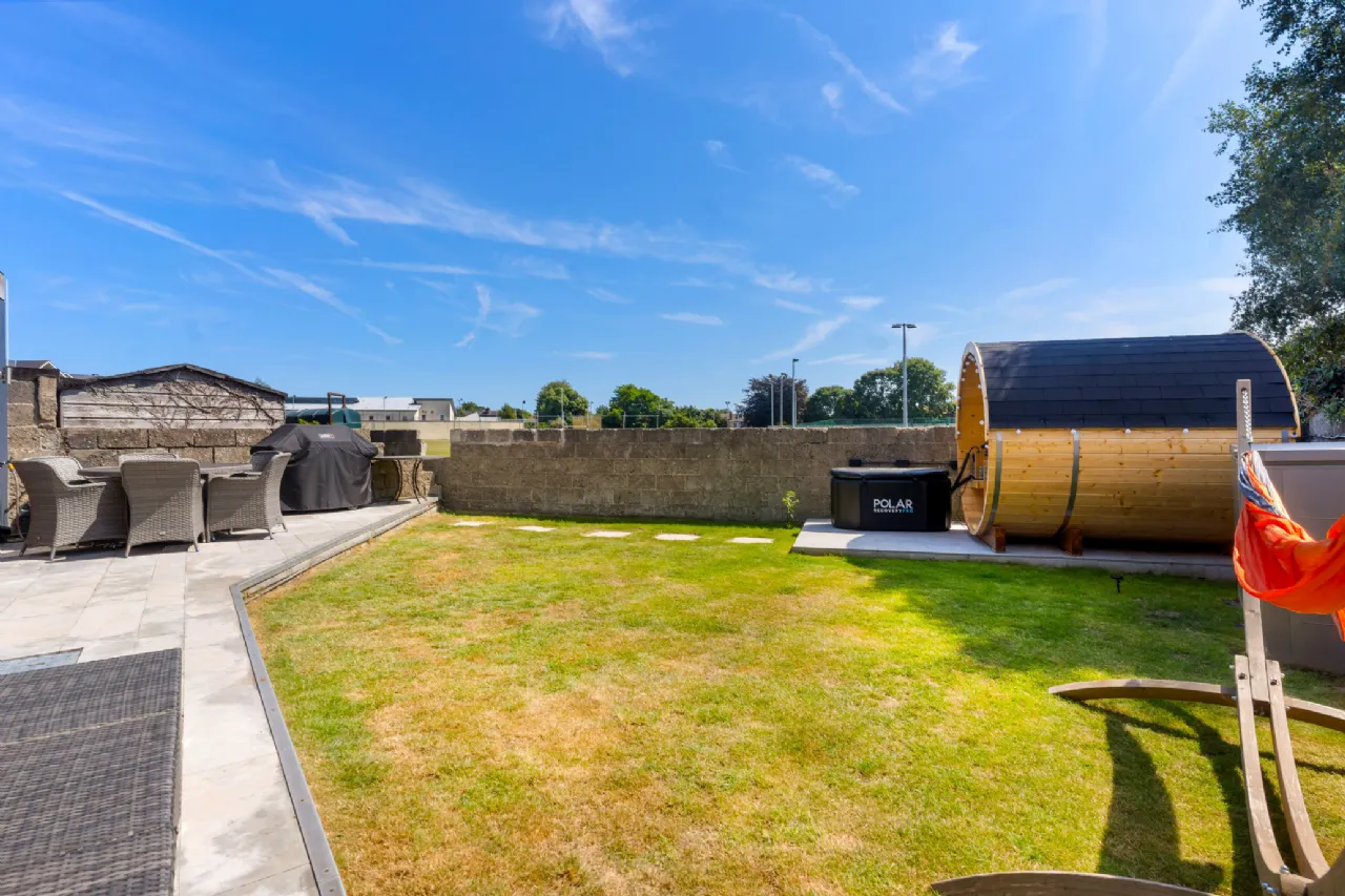 Photo of 13 Oaklands Drive, Ballsbridge, Dublin 4, D04 E6V3