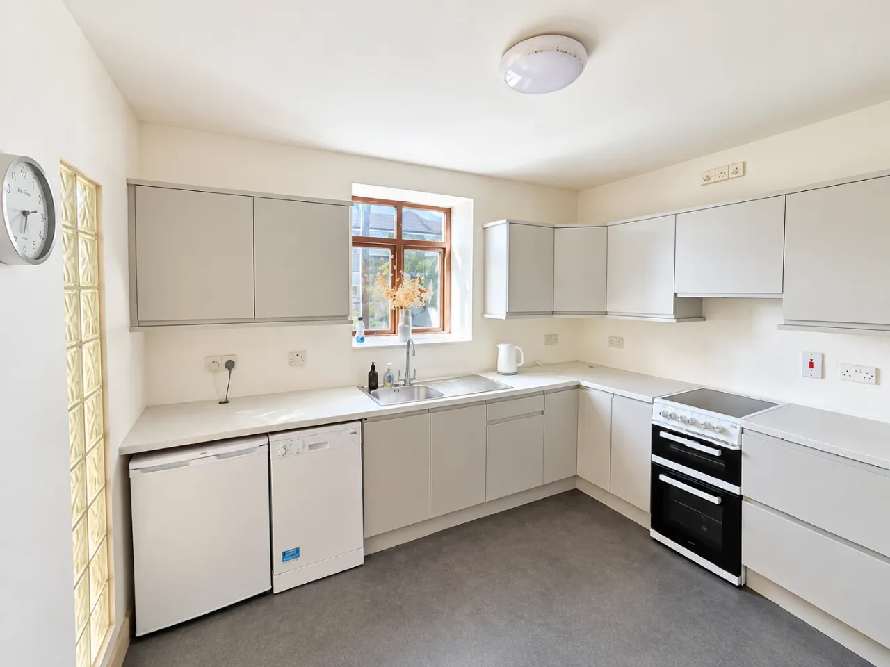 Photo of 28 Belgium Park, Monaghan Town, H18WV80