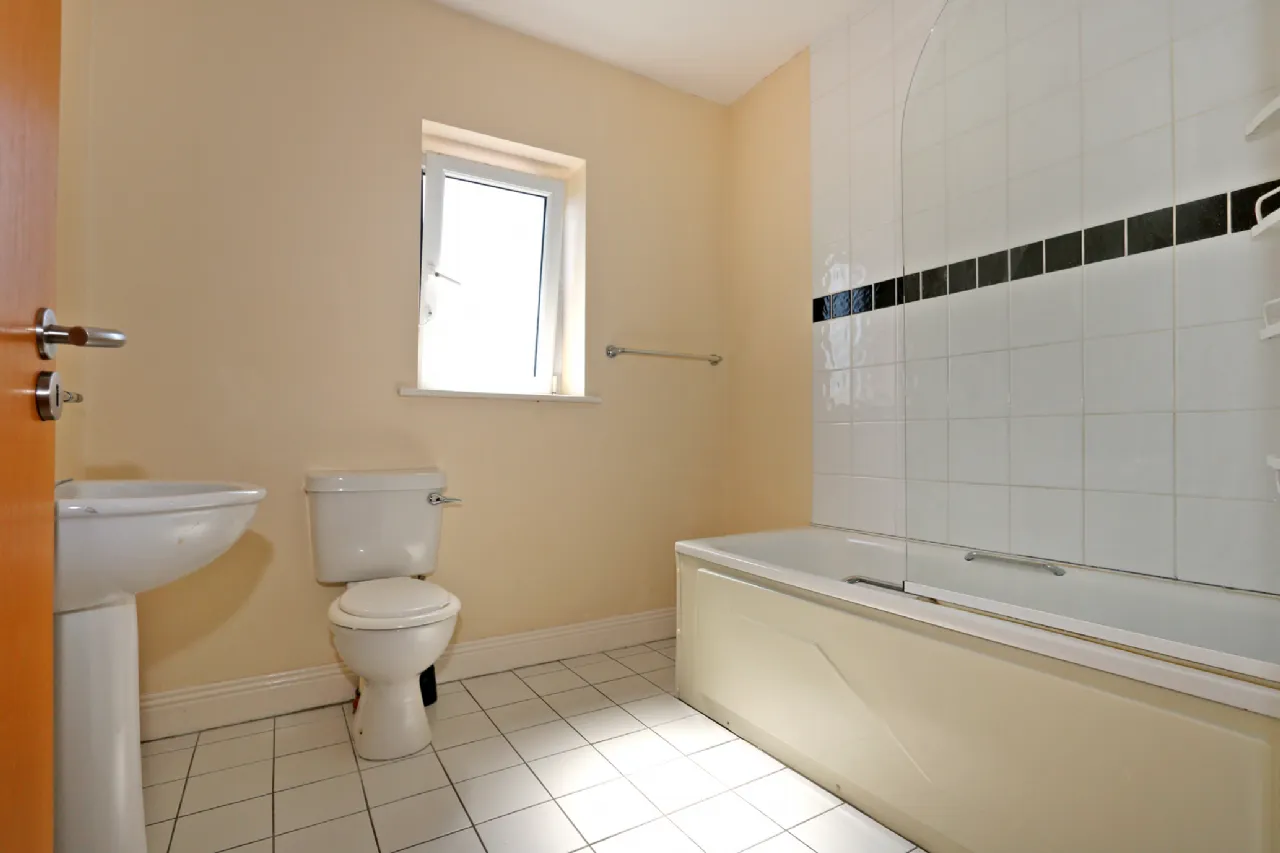 Photo of 84 Bru na Sionna, Shannon, Co Clare, V14H266