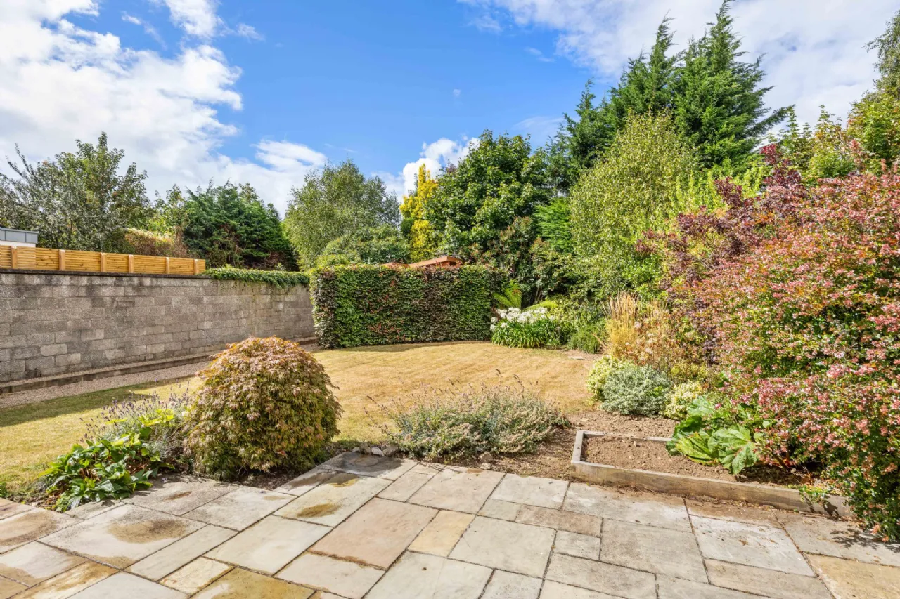 Photo of 124 South Park, Foxrock, Dublin 18, D18 F6C2