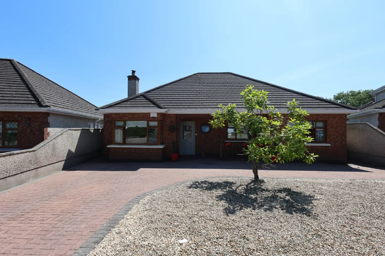 Photo of 37 Heathfield Close, Kinnegad, Co. Westmeath, N91X395