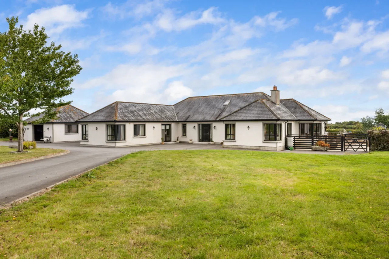 Photo of Knocknadrimna, Seabank, Arklow, Co Wicklow, Y14 R893