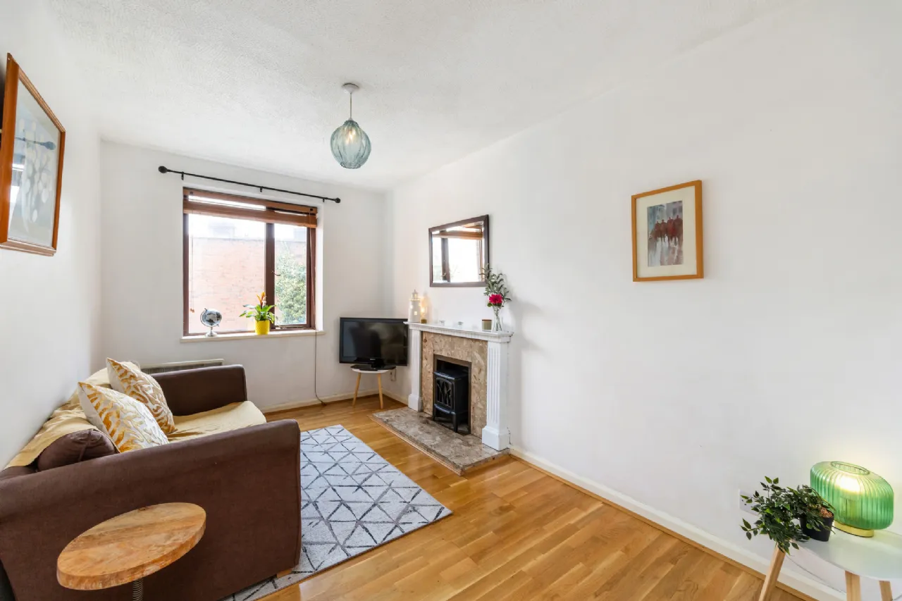 Photo of 43 Crescent House, Marino Crescent, Clontarf, Dublin 3, D03 RY73