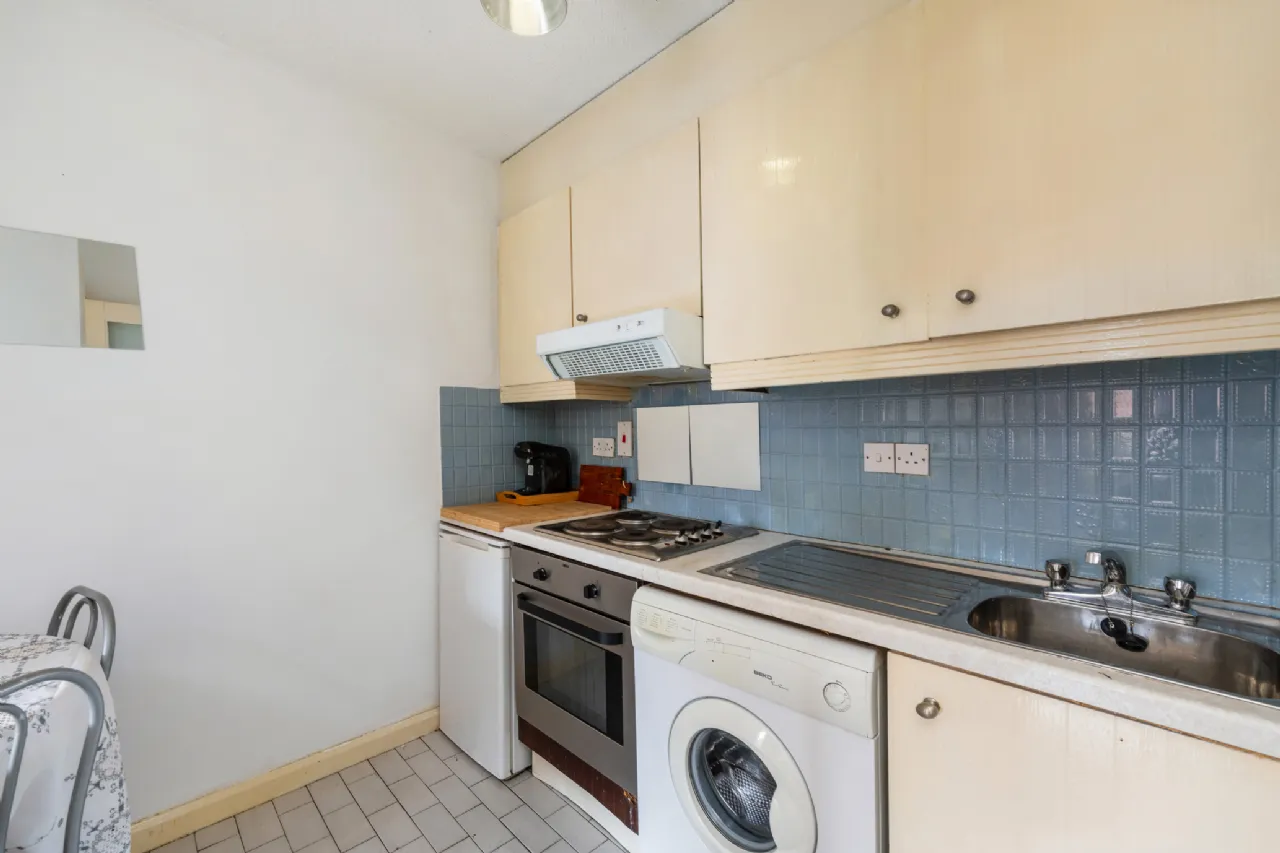 Photo of 43 Crescent House, Marino Crescent, Clontarf, Dublin 3, D03 RY73