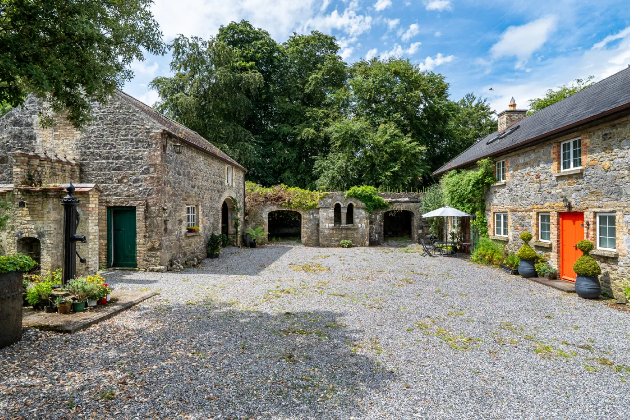 Photo of Ross House, Screggan, Tullamore, Co. Offaly, R35P959