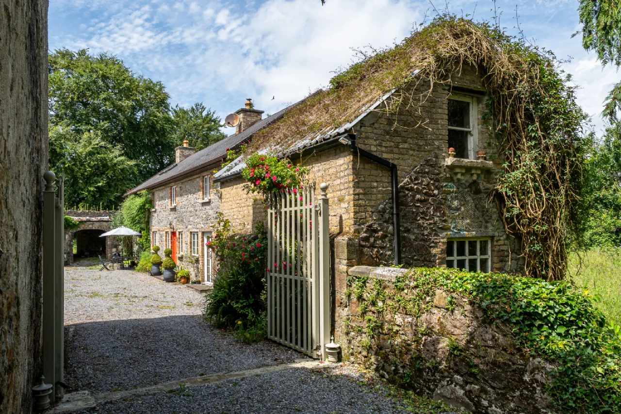Photo of Ross House, Screggan, Tullamore, Co. Offaly, R35P959