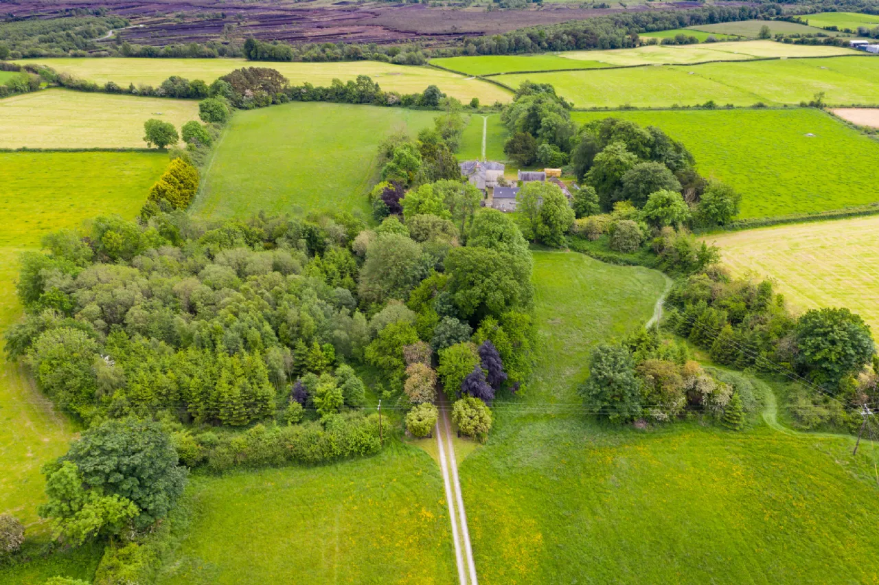 Photo of Ross House, Screggan, Tullamore, Co. Offaly, R35P959