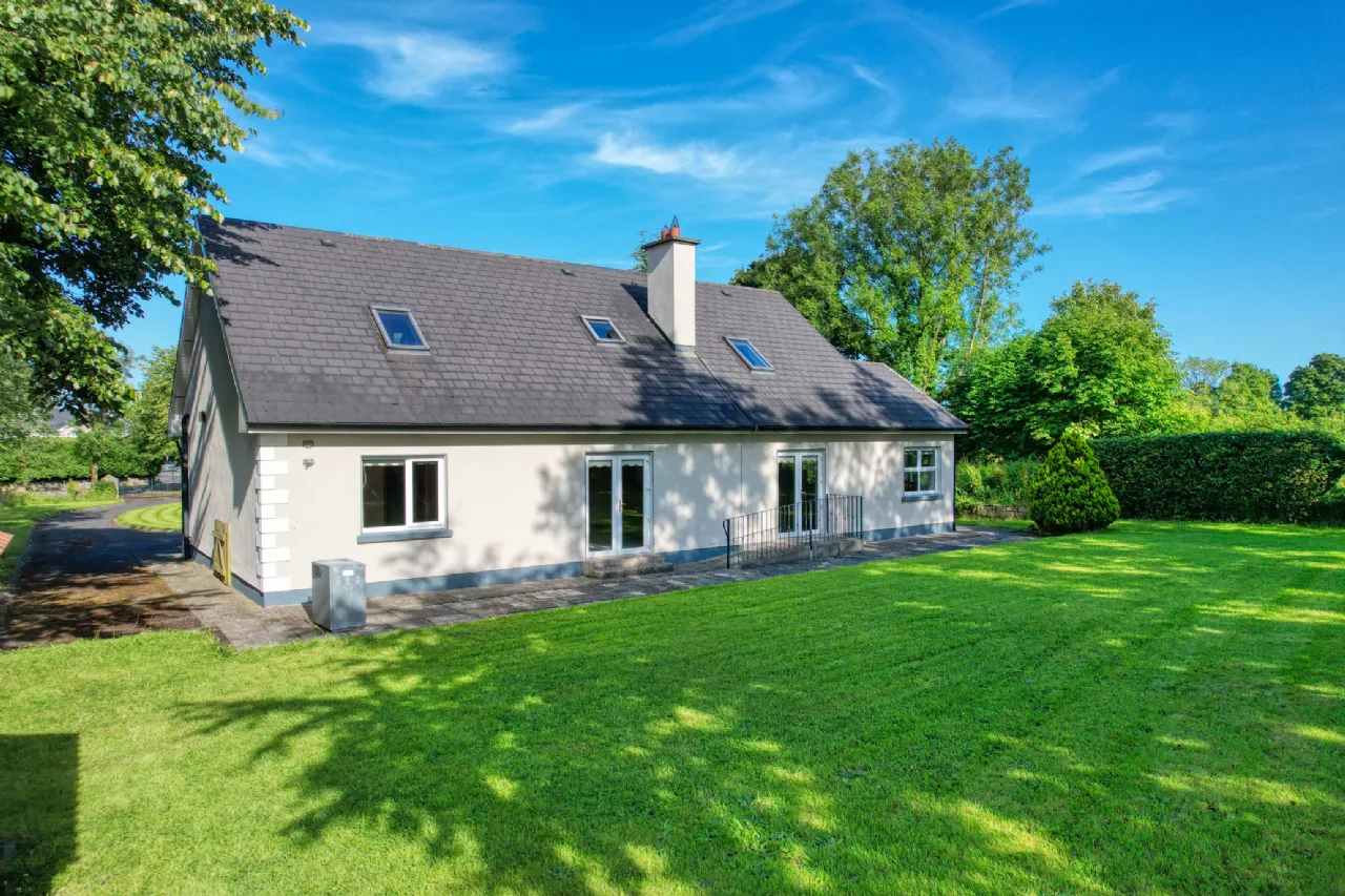 Photo of Cartrons, Longford, N39CY73