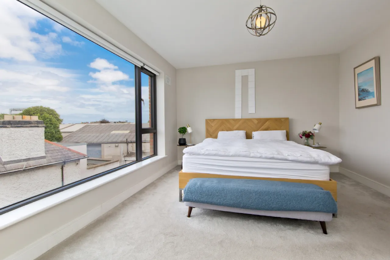 Photo of 1 Grand Canal View, Saint James's Terrace, Dublin 8, D08FNW2