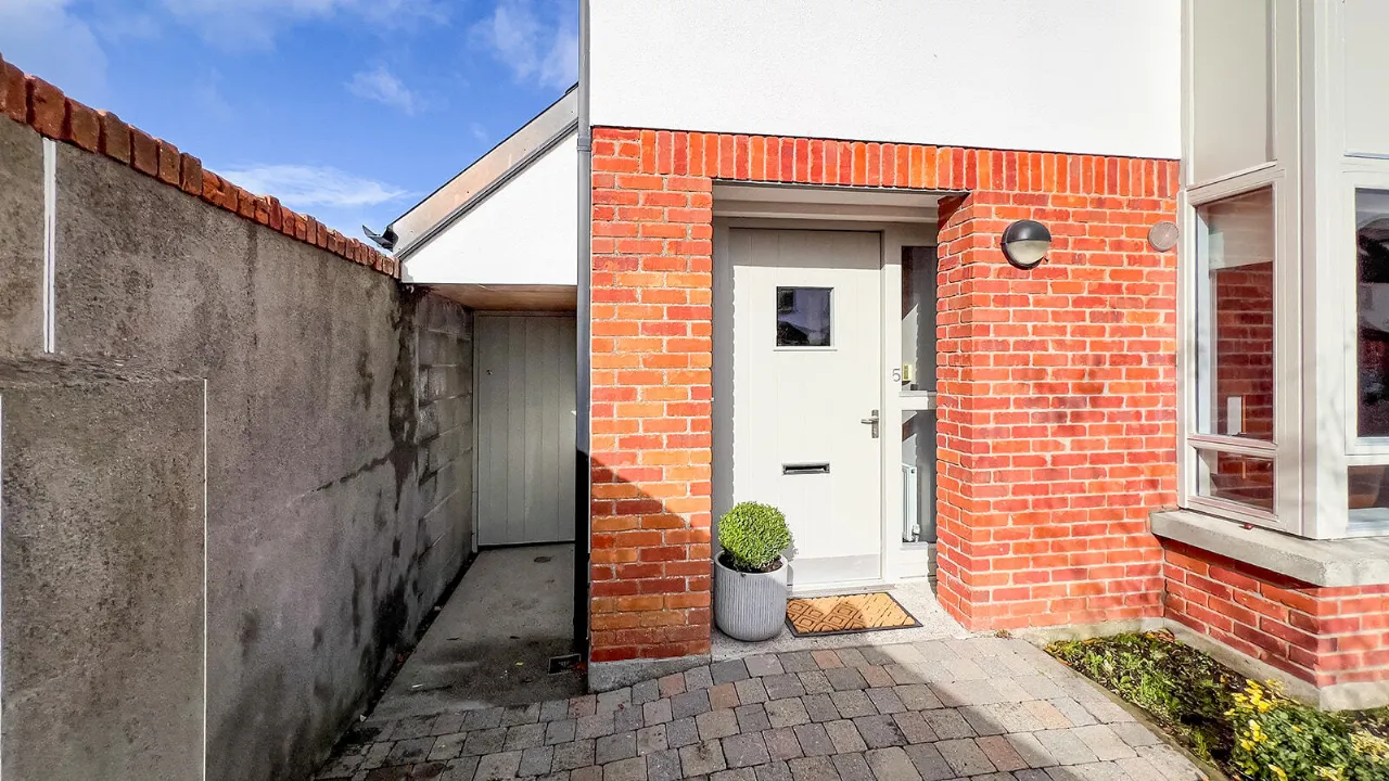 Photo of 5 The Mews, Ayrefield, Kilkenny, R95 H5K8
