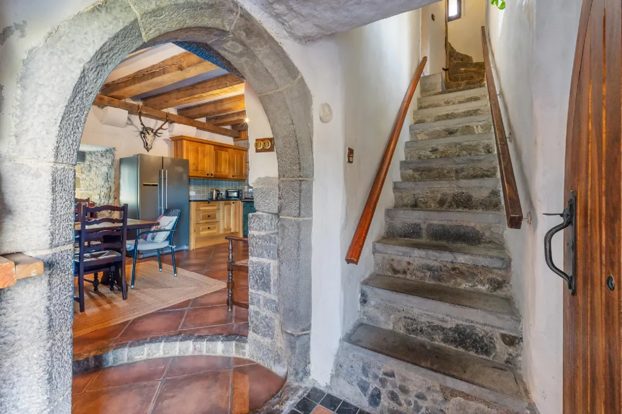 Photo of Ballytarsna Castle, Ballytarsna, Cashel, Co. Tipperary, E25 TX39
