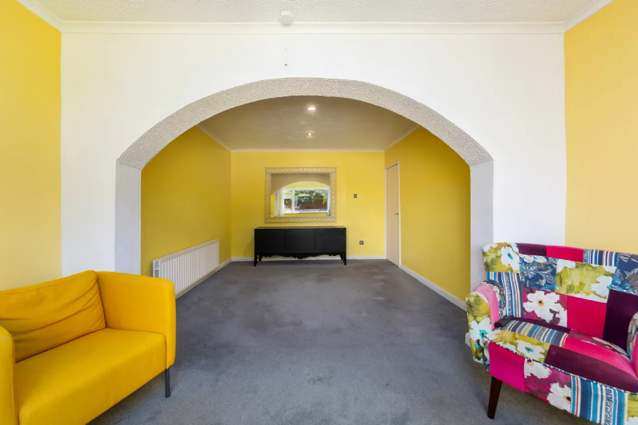 Photo of 4 The Vale, Woodfarm Acres, Palmerstown, Dublin 20, D20 X046