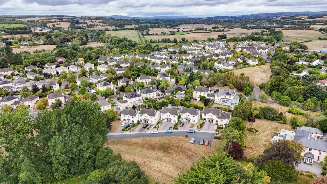Photo of 1 The Weir, Castlecomer Road, Kilkenny, R95 K5R6