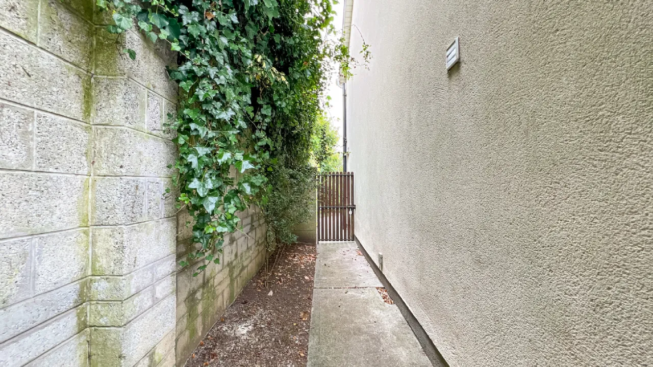 Photo of 1 The Weir, Castlecomer Road, Kilkenny, R95 K5R6