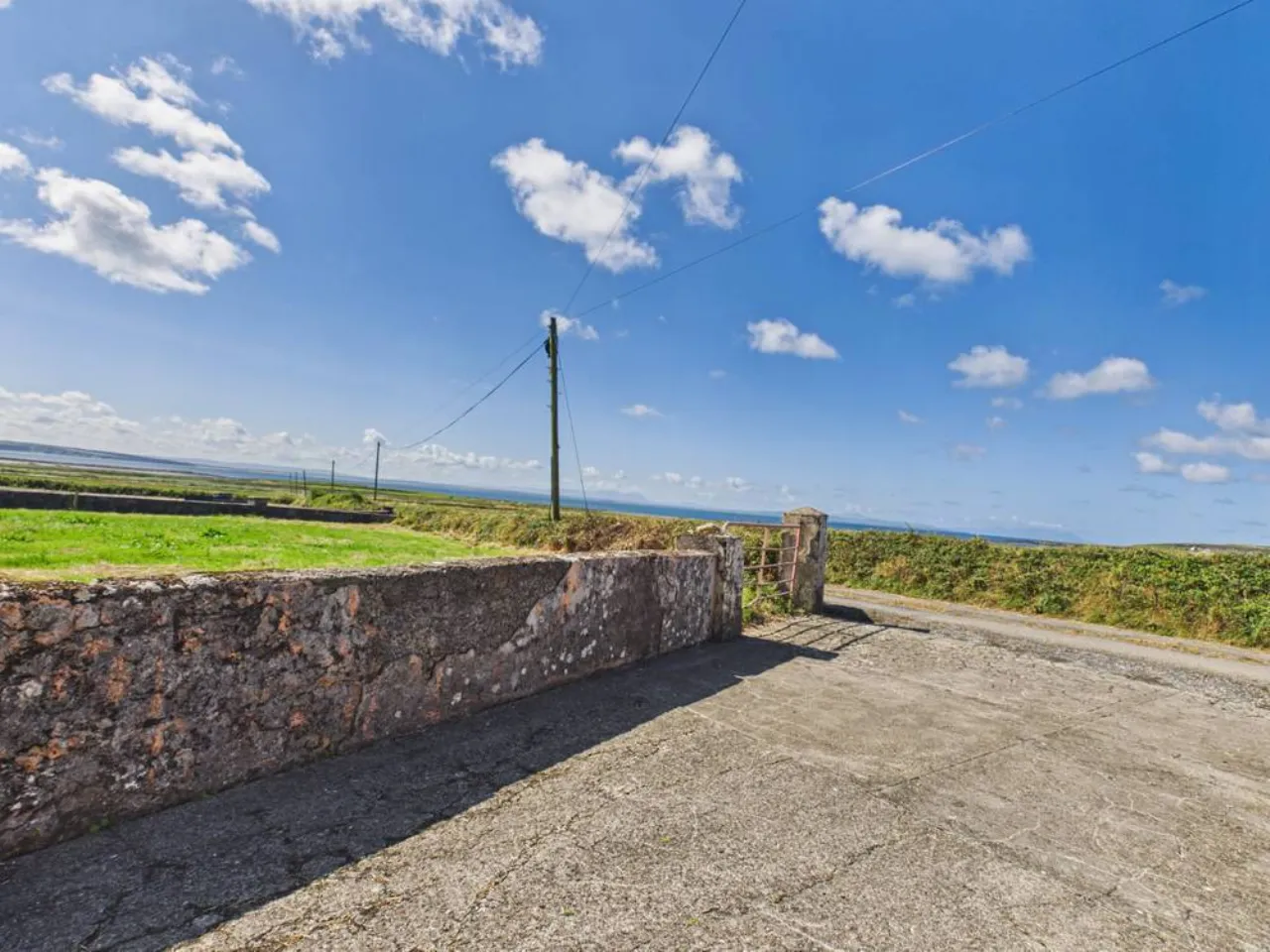 Photo of Rinevella, Carrigaholt, Co Clare, V15K124