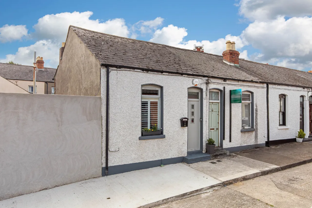 Photo of 1 Muckross Parade, Phibsborough, Dublin 7, D07 P7K6