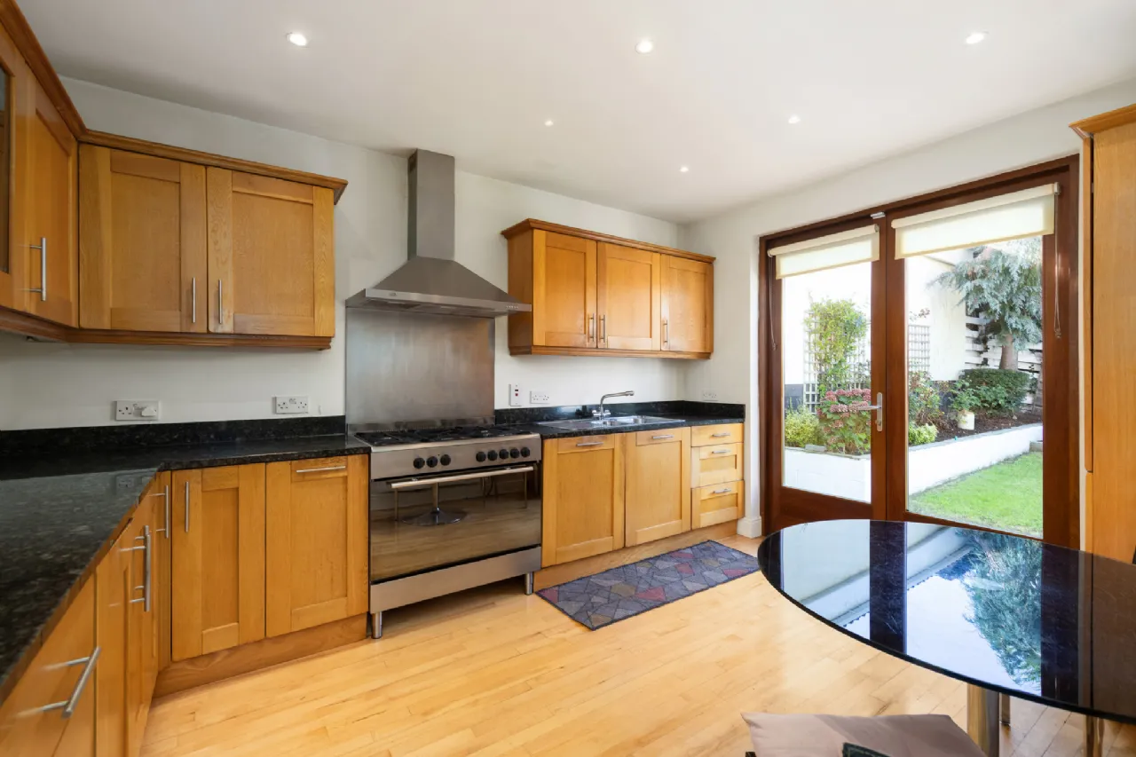 Photo of 19 Cornelscourt Hill Road, Foxrock, Dublin 18, D18 Y8W2