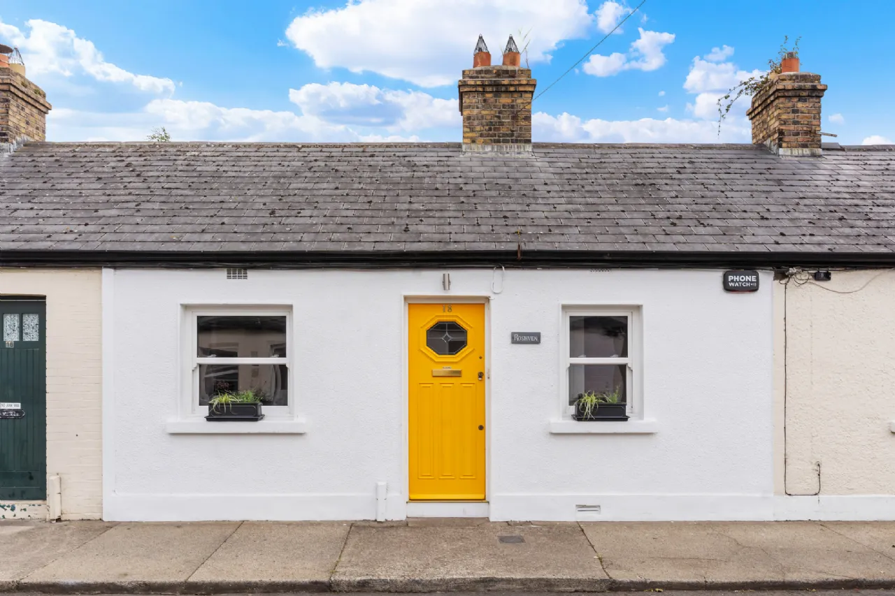 Photo of 18 Sarsfield Street, Sallynoggin, Co Dublin, A96WP04
