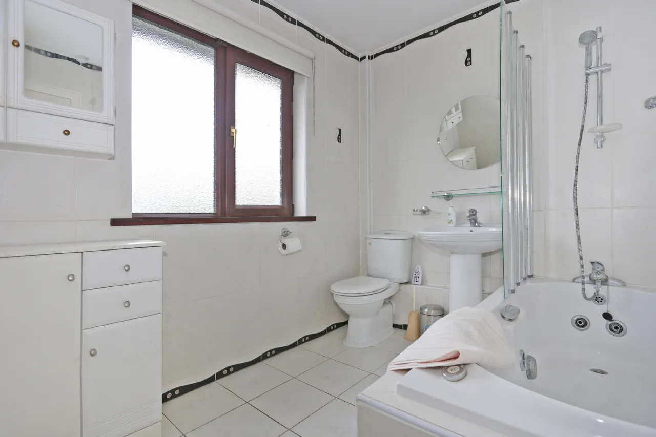 Photo of Curralime, 25 Strandville Gardens, O'Callaghan Strand, Limerick, V94 WE0F