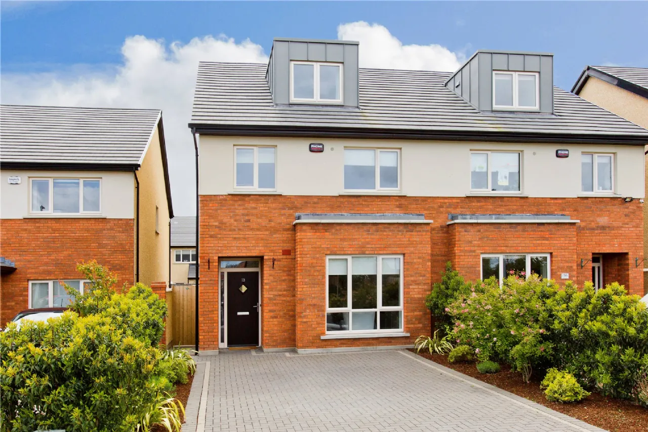 Photo of 13 Dodderbrook Glade, Dodderbrook, Ballycullen, Dublin 24, D24 YRP0