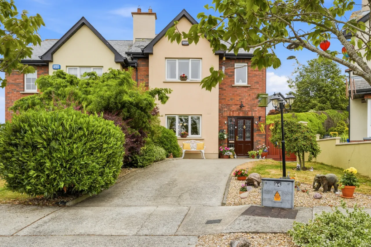 Photo of 20 Sliabh Amharc, Enniscorthy, Co. Wexford., Y21Y6D7