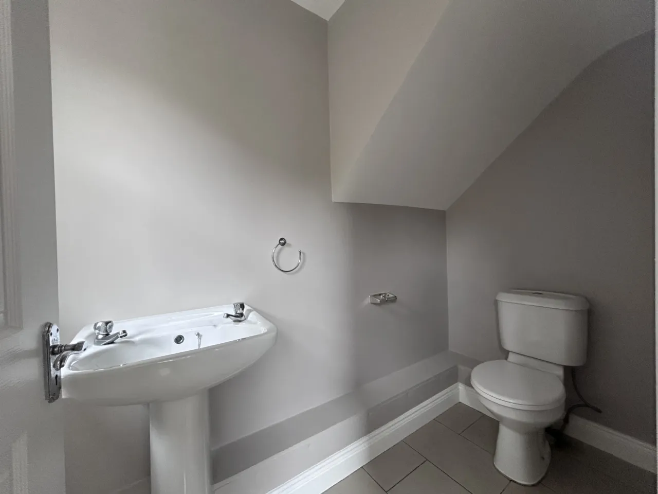 Photo of 1 Kilnamanagh Close, Dundrum, Co Tipperary, E34YF34