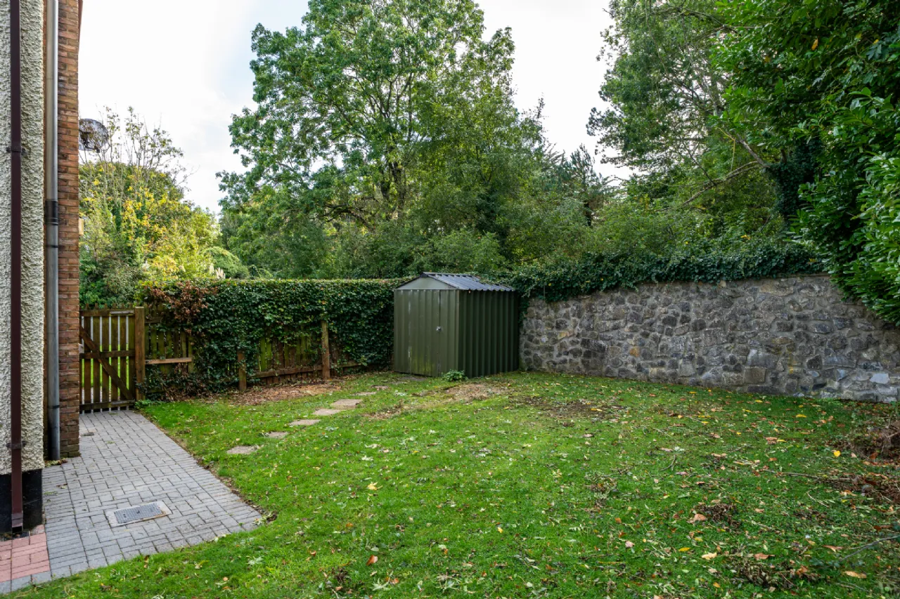 Photo of 1 Sheena, Charleville Road, Tullamore, Co Offaly, R35 F991