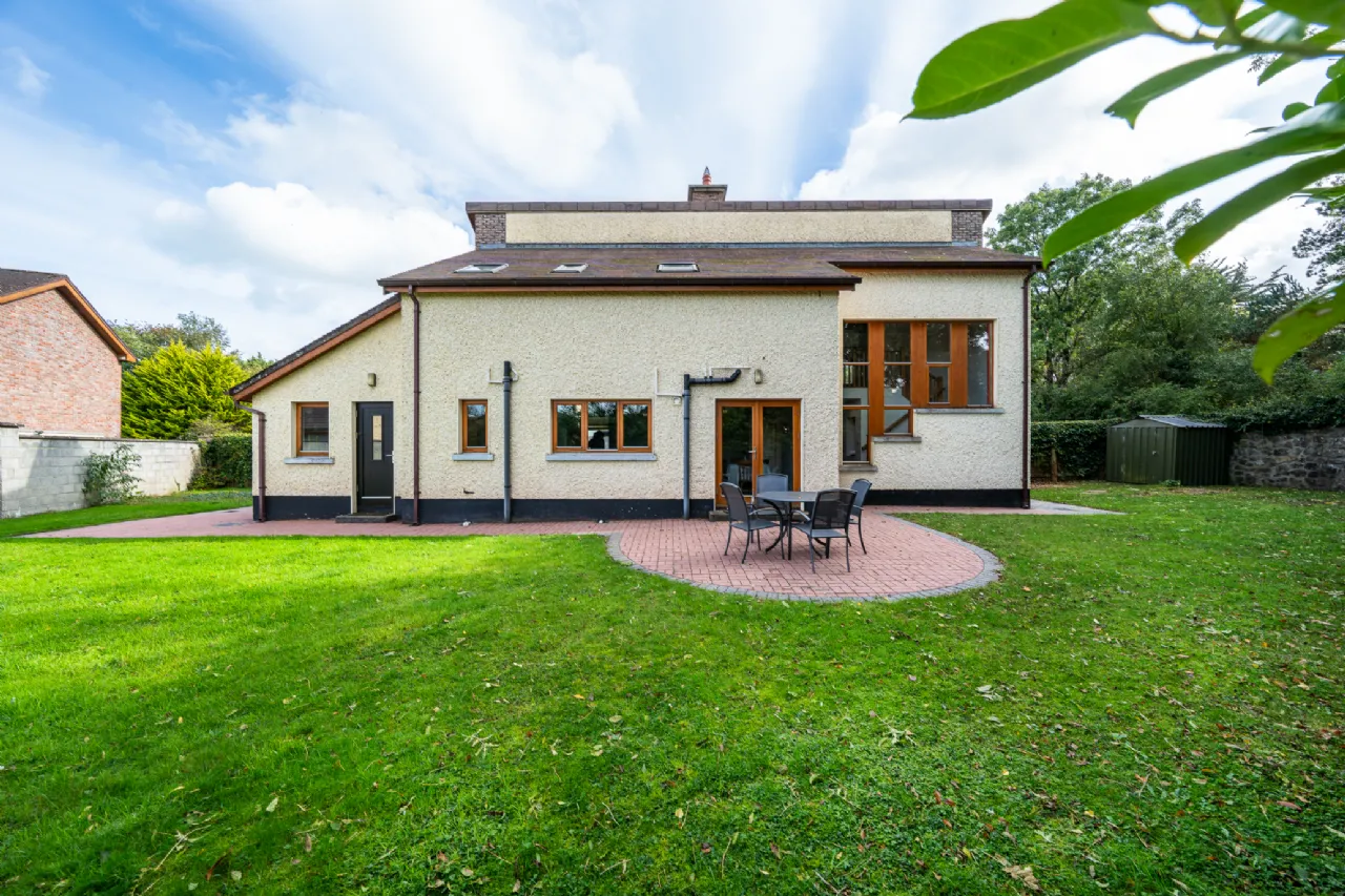 Photo of 1 Sheena, Charleville Road, Tullamore, Co Offaly, R35 F991
