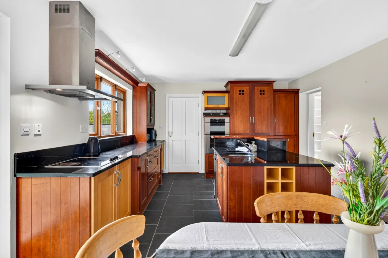 Photo of 1 Sheena, Charleville Road, Tullamore, Co Offaly, R35 F991