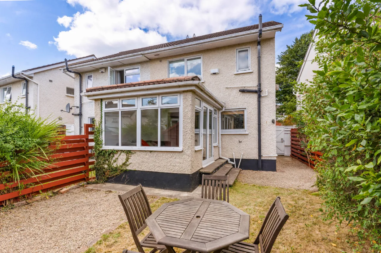 Photo of 9 Glencairn Avenue, The Gallops, Leopardstown, Dublin 18, D18 F2C5