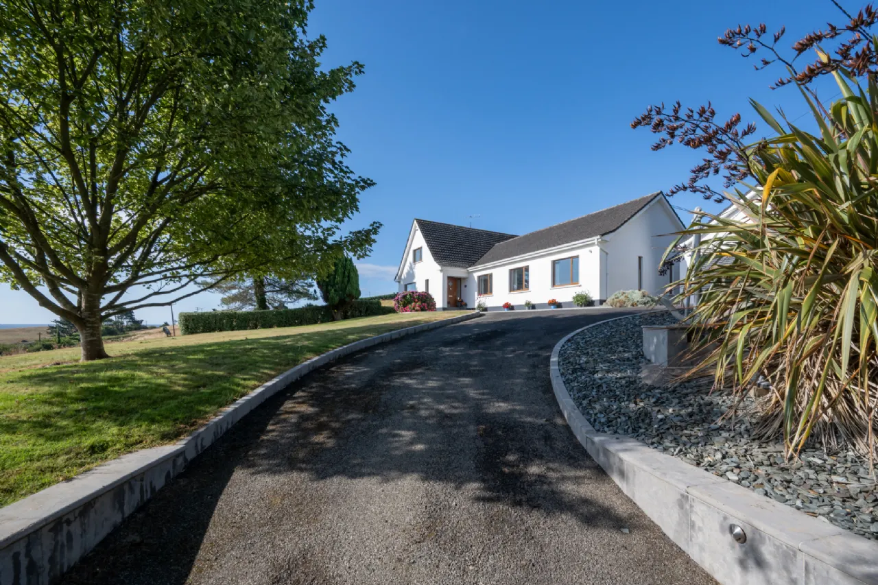 Photo of The Anchors, Ardkilly, Sandycove, Kinsale, Co Cork, P17HY11