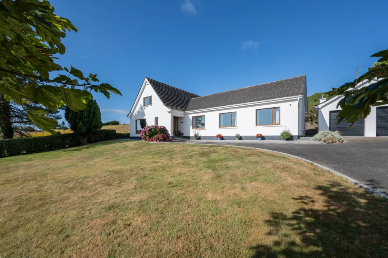 Photo of The Anchors, Ardkilly, Sandycove, Kinsale, Co Cork, P17HY11