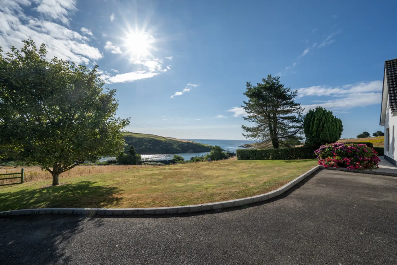 Photo of The Anchors, Ardkilly, Sandycove, Kinsale, Co Cork, P17HY11