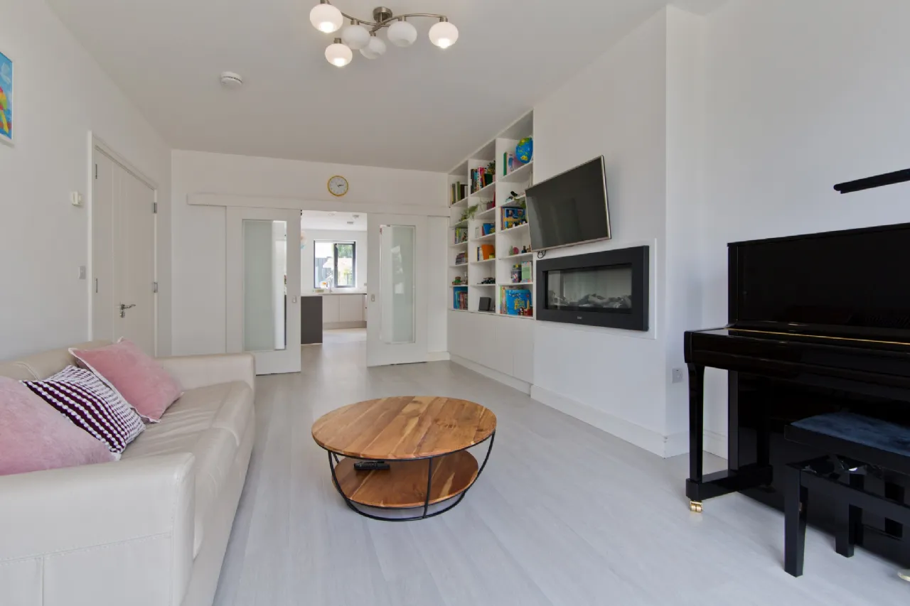 Photo of 7 The Hall, Scholarstown Wood, Rathfarnham, Dublin 16, D16 V1W0