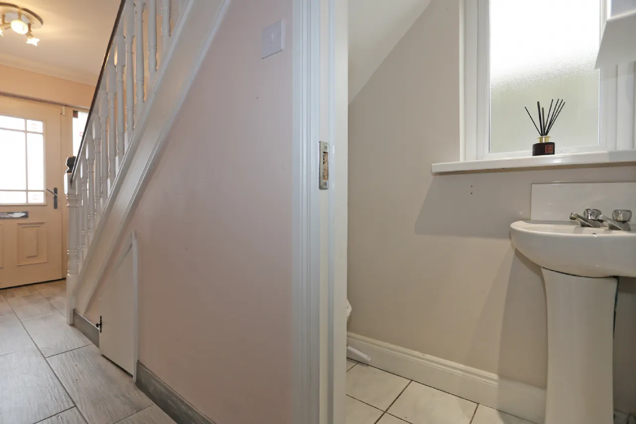 Photo of 7 Oakwood, Sixmilebridge, Clare, V95 E527
